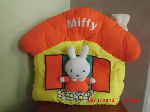 PELUCHE MIFFY RANGE PYJAMA JEMINI 17 Oignies (62)
