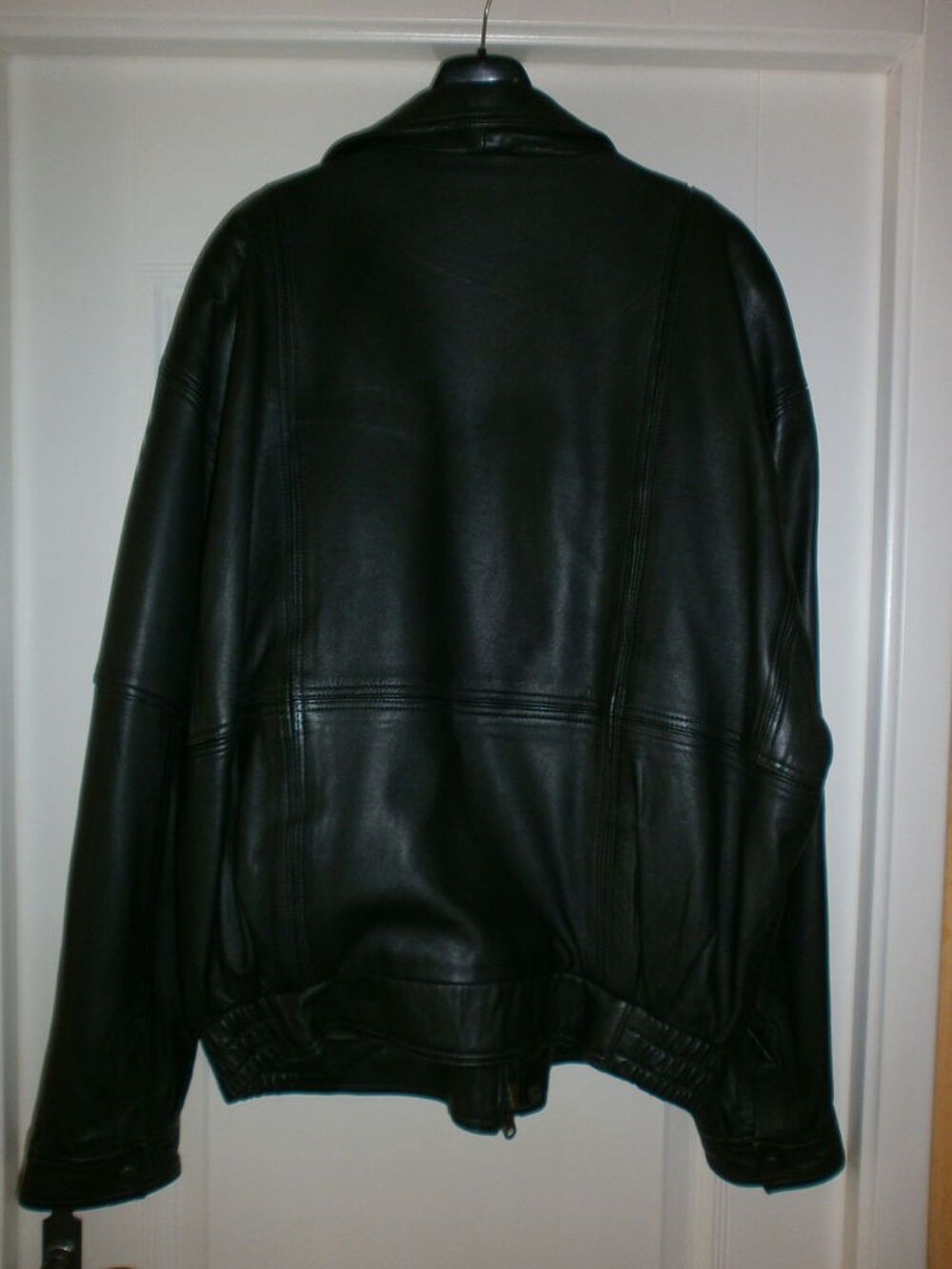 blouson homme cuir prix 25€ Vêtements