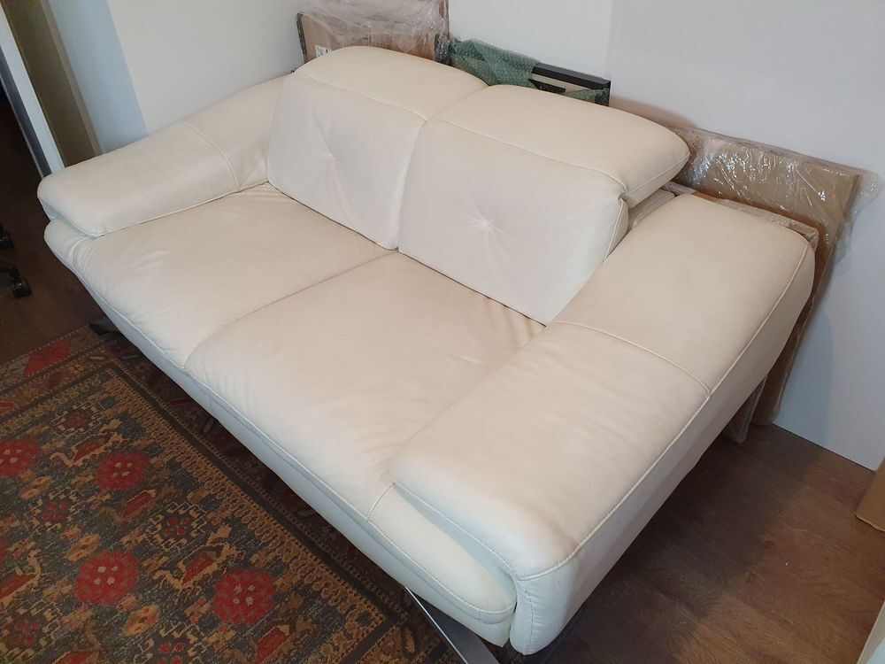 Canap&eacute; en cuir blanc italien 2 places Pieds inox Meubles