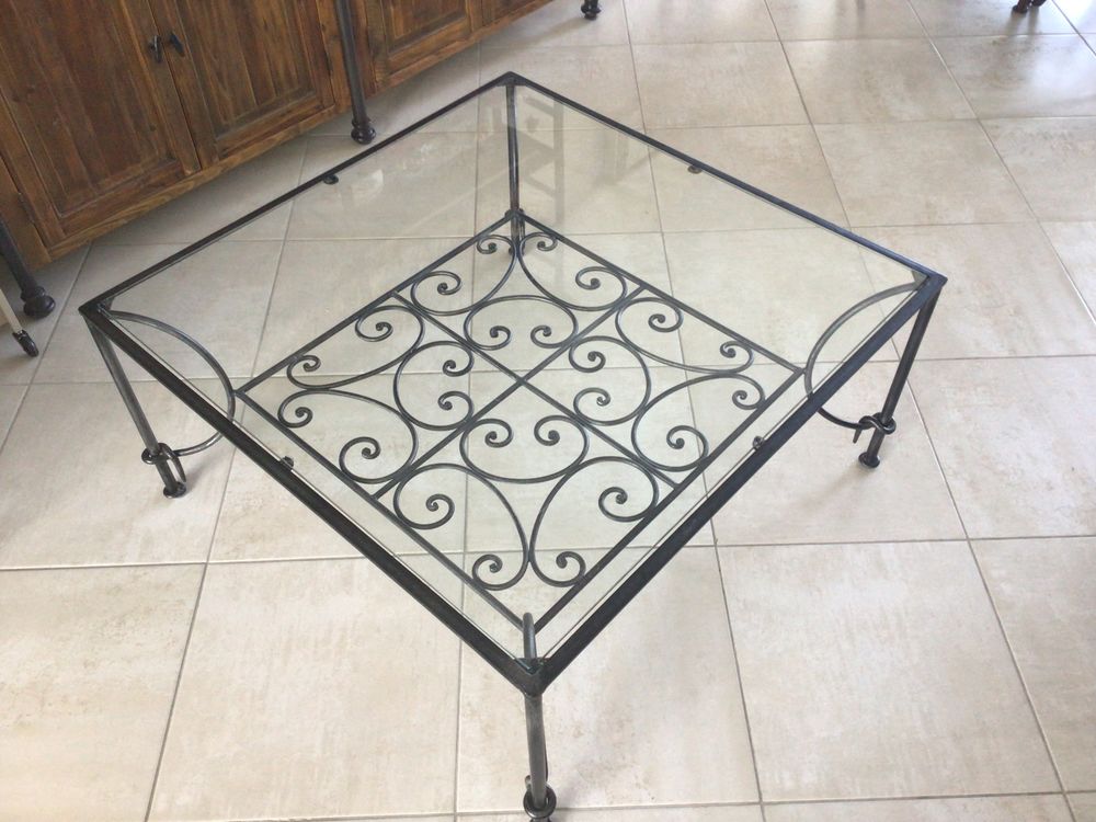 Table basse Meubles