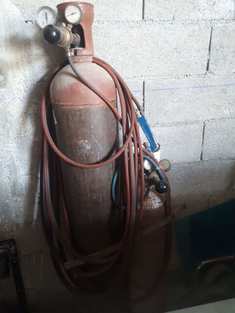  Grosses bouteille gaz oxygene acetylene 400 21000 Dijon