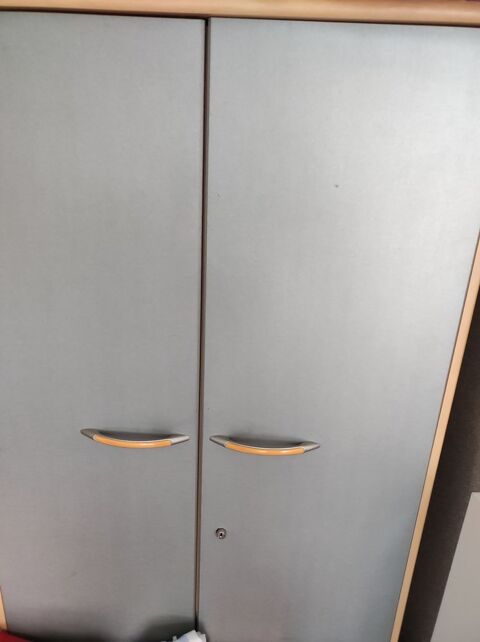 bureau stratifi gris et couleur pin 150 Besanon (25)