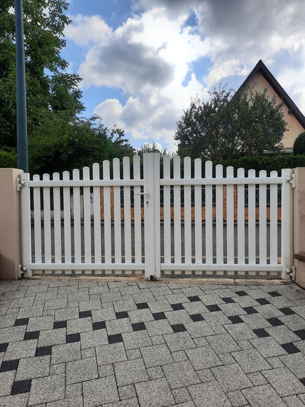 2 portails en PVC blanc Jardin