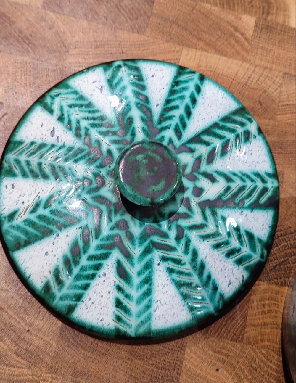 Pot couvert c&eacute;ramique Vallauris par Charles Voltz 