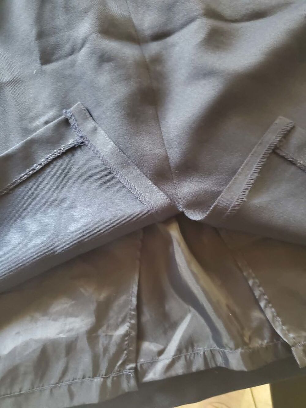 JUPE BLEU MARINE GAZOU T52 Vêtements