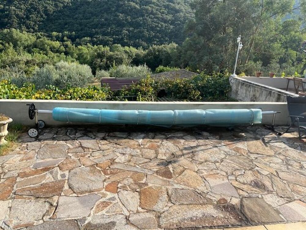 BACHE A BULLE AVEC ENROULEUR Jardin