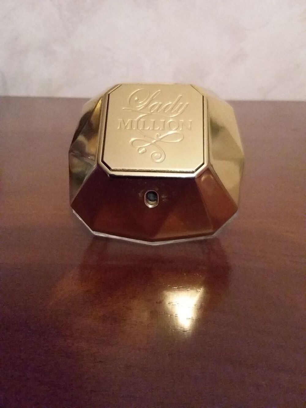 Flacons de parfums vides 