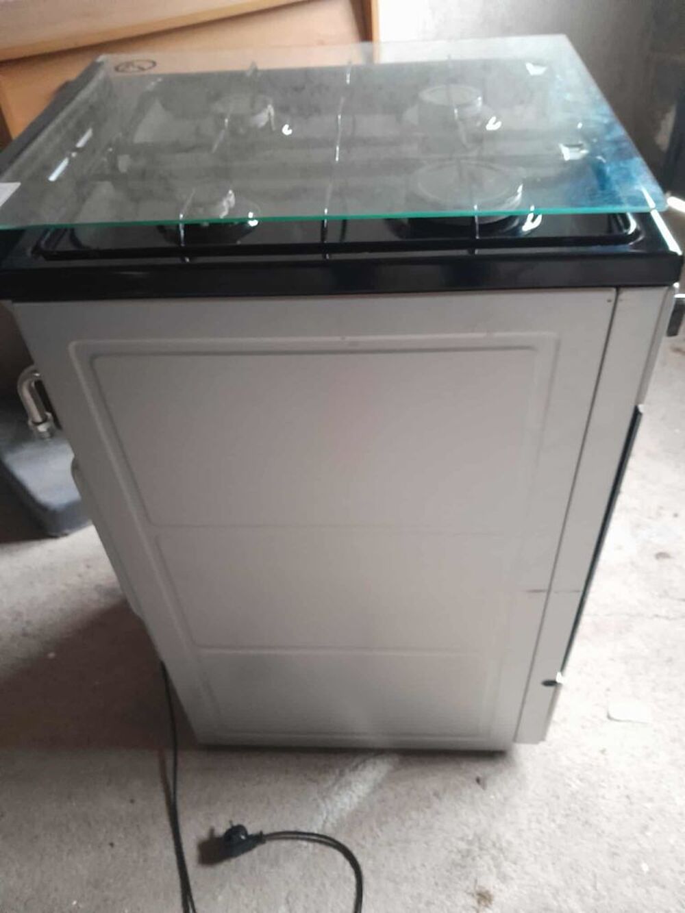 gazini&egrave;re gaz Faure Electroménager