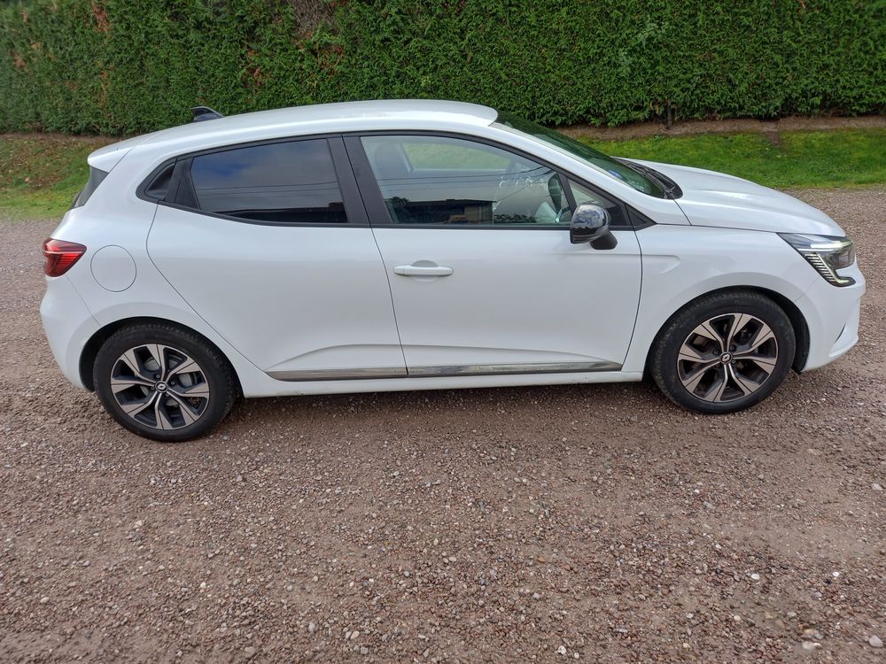 Clio V STE 1.6 E-TECH 145 EVOLUTION GPS 2 PLACES 40929 KMS 2023 occasion 88220 Urim&eacute;nil