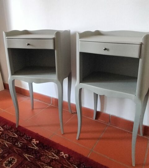 Paire tables de chevet 65 Mas-Saintes-Puelles (11)