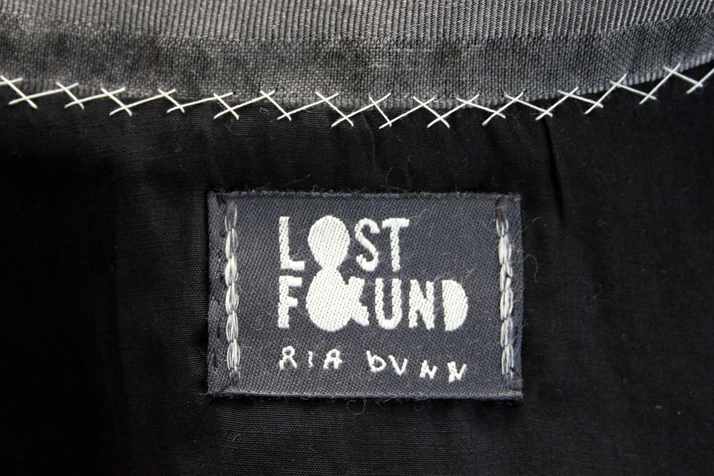 Veste soie asym&eacute;trique LOST &amp; FOUND RIA DUNN 
T.M soit 38/40 Vêtements