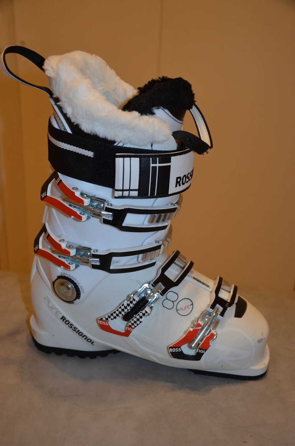 Chaussures de ski NEUVES FEMME ROSSIGNOL PUR 80 Sports