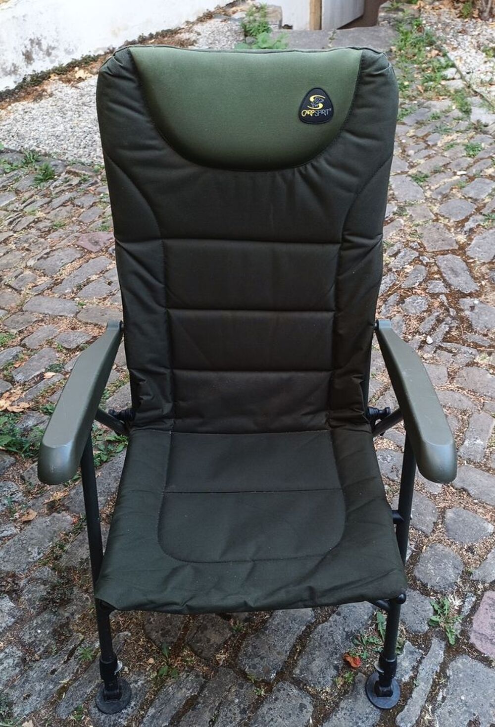 ce fauteuil de p&ecirc;che solide et pliable, parfait Jardin