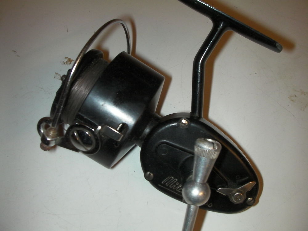 Moulinet lancer MITCHELL 300 + bobine Sports