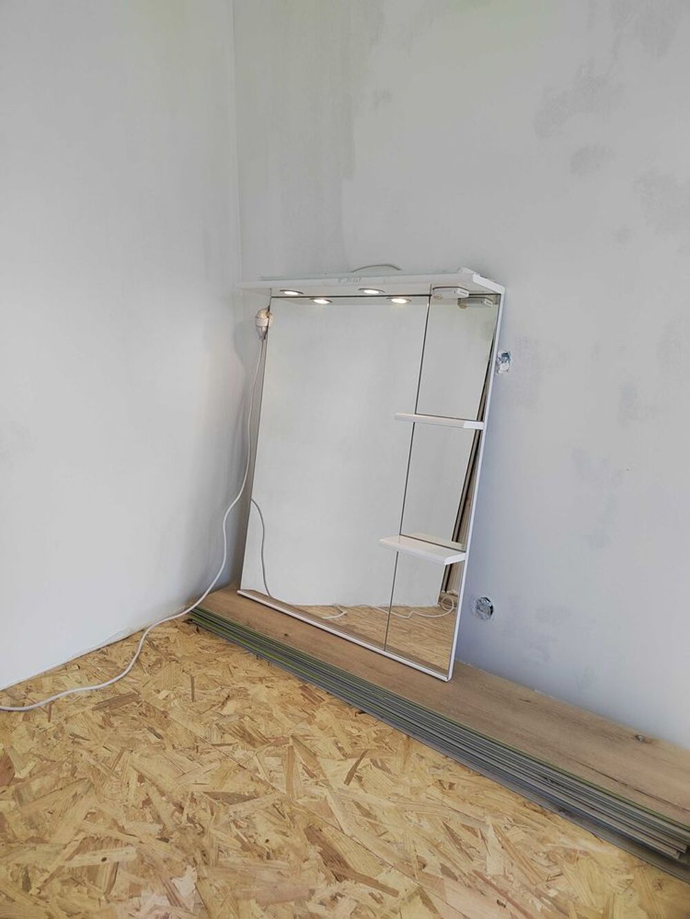 Miroir salle de bain Tol&egrave;de 80 blanc Meubles