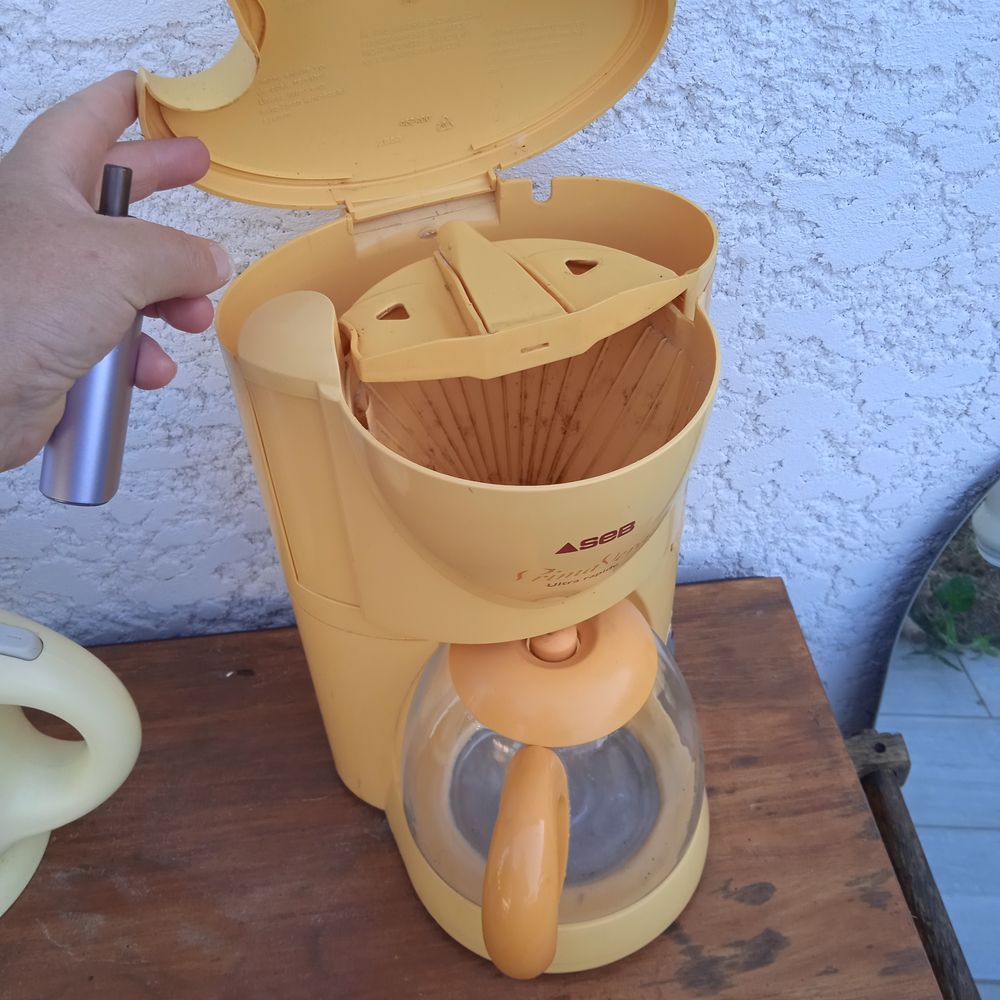 Cafeti&egrave;re Seb mod&egrave;le Prima Serra Jaune Electroménager