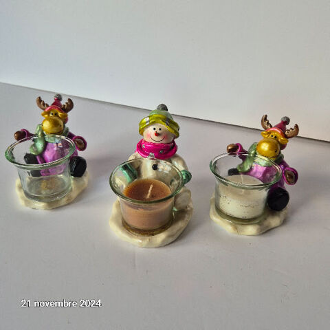 Lot de 3 photophores avec des cerfs du père Noel et le bonho 15 Saumur (49)