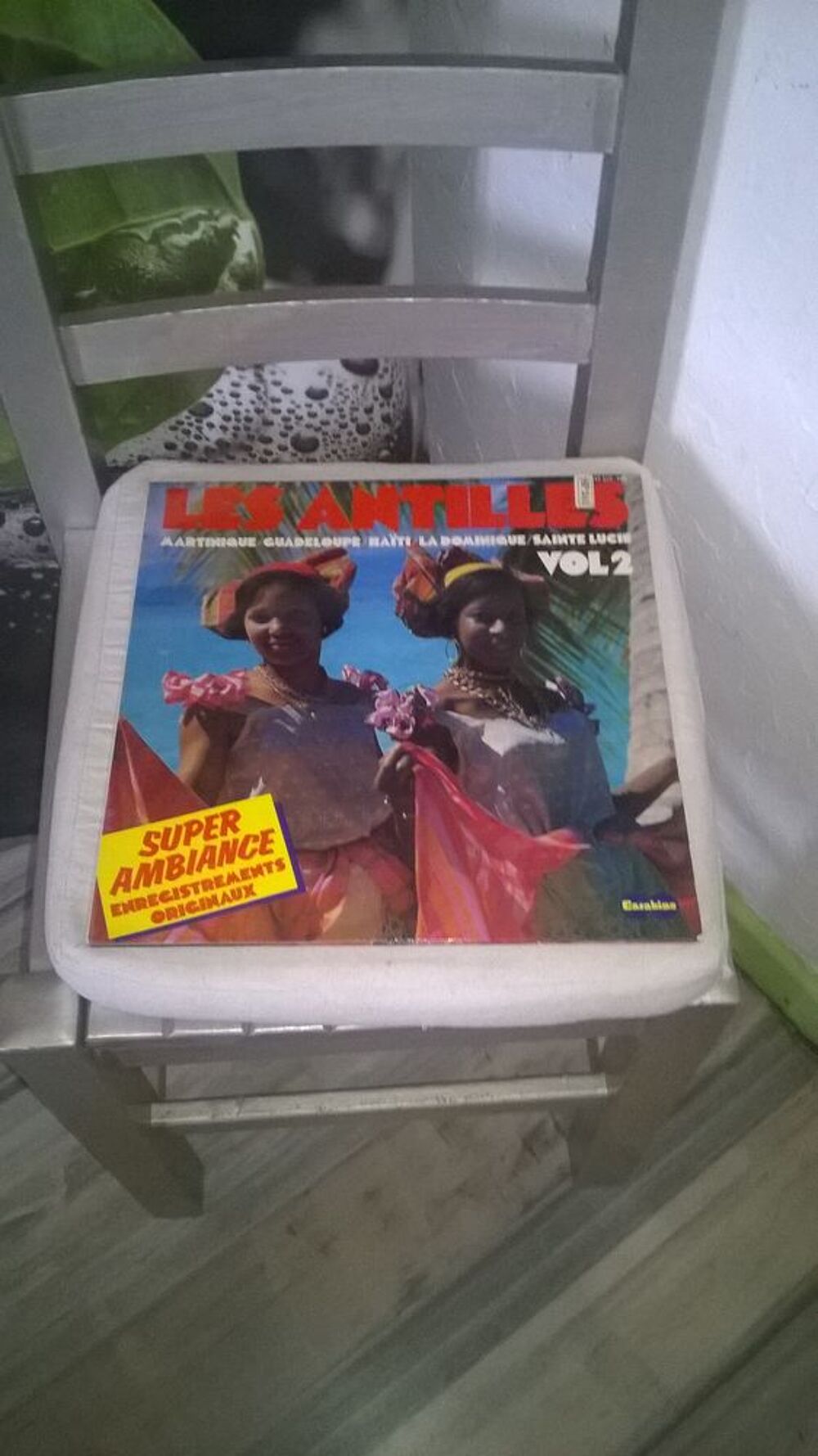 Vinyle Les Antilles 
Vol. 2
1977
Excellent etat
Double v CD et vinyles