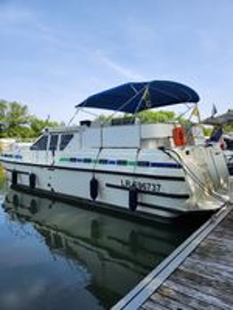 Bateau fluvial 1993 occasion 17800 Salignac-sur-Charente