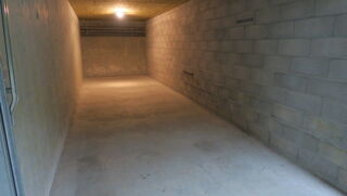  Parking / Garage � louer 28 m� Laxou