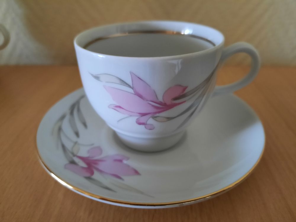 6 TASSES Cuisine