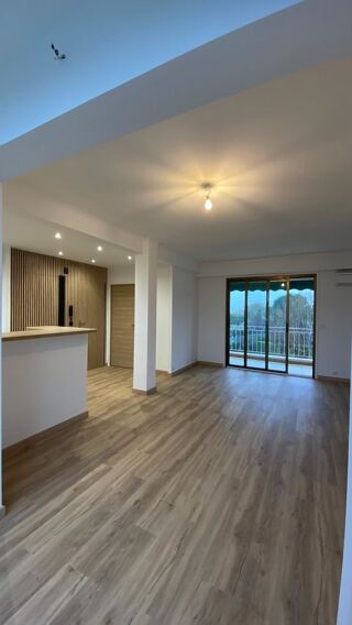  Appartement � vendre 4 pi�ces 83 m�