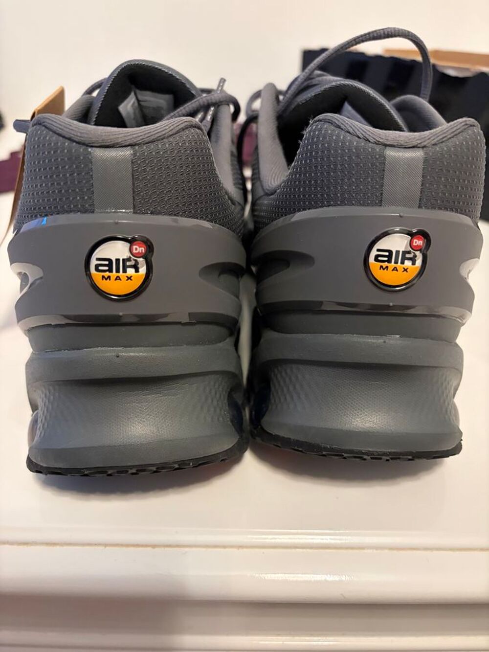 nike aire max dn 8 neuf jamais servi taille 45 Sports