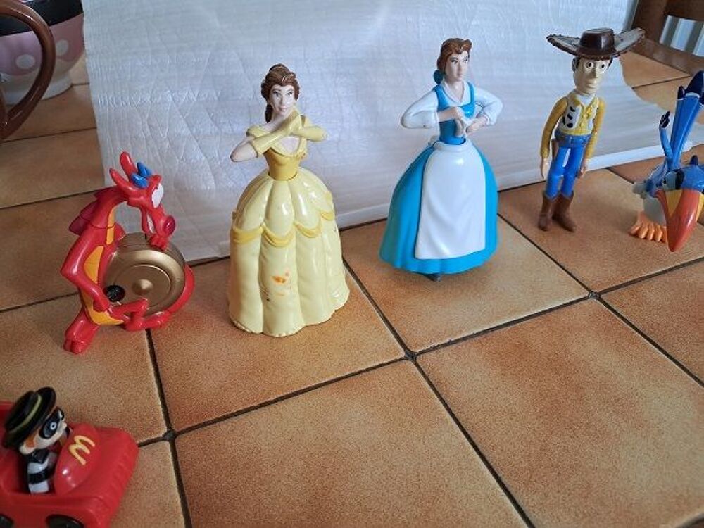 Jouet Mc Donald's vintage Belle et la bete Roi lion, Toy sto 