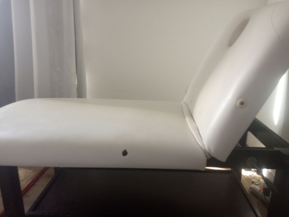 Table de massage Meubles