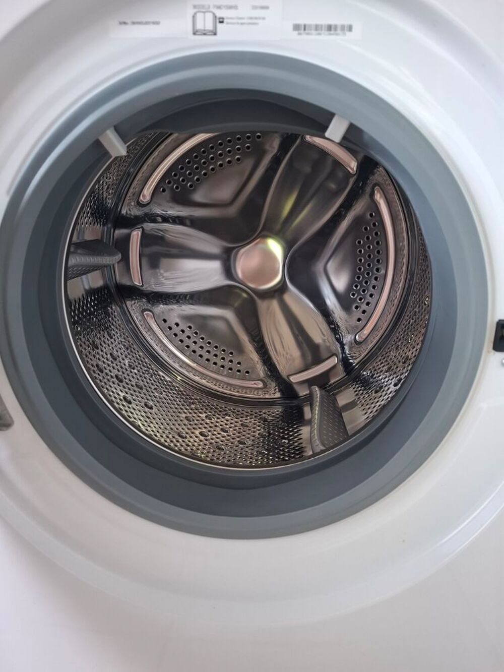 Lave-linge frontal LG blanc Electroménager