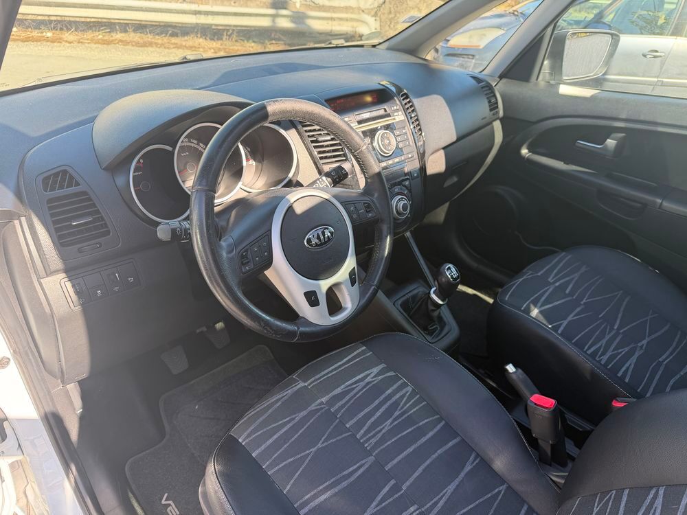 Venga 1.6 CRDi 115 ch Premium 2014 occasion 33450 Montussan