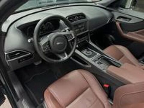 F-PACE F-Pace V6 3.0 D - 300 ch AWD BVA8 R-Sport 2017 occasion 59310 Auchy-lez-Orchies