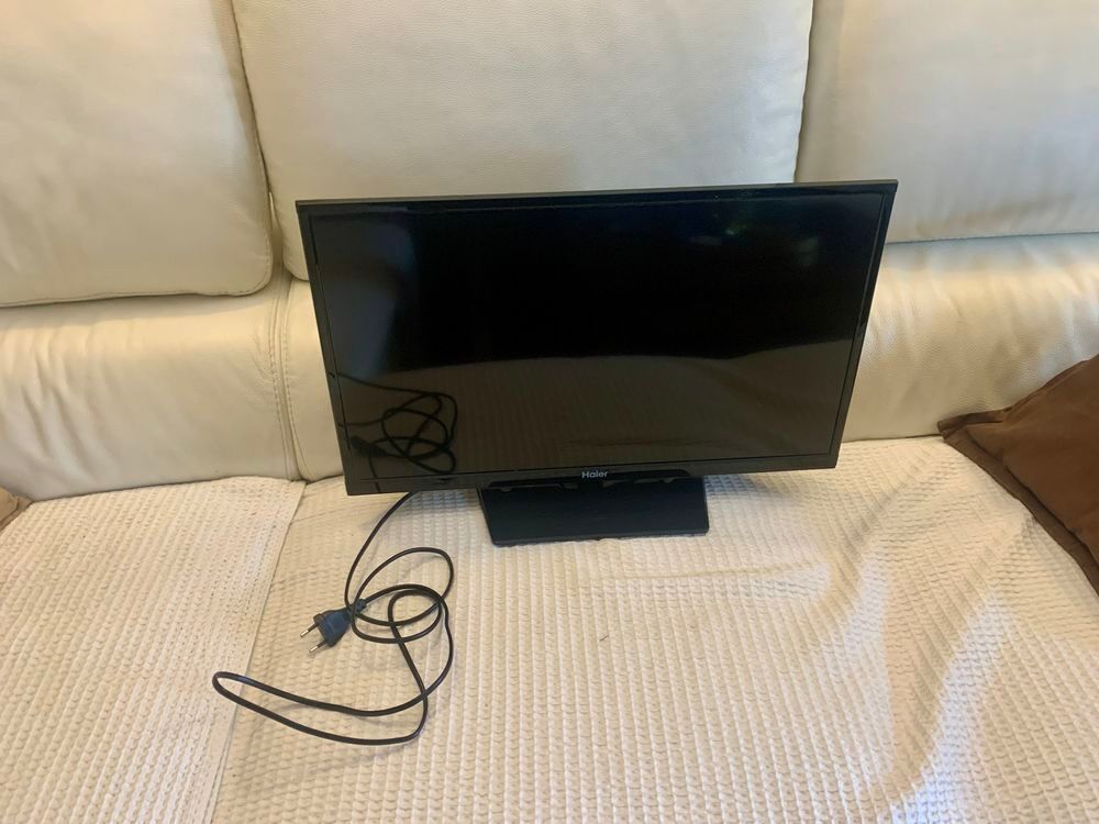 TV HAIER 24&nbsp;pouces Photos/Video/TV