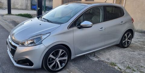 Annonce voiture Peugeot 208 7600 €