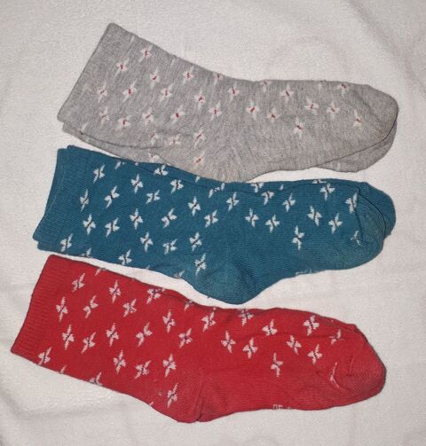 Lot de 3 paires de chaussettes okaidi taille 27/30 3 Villiers (86)