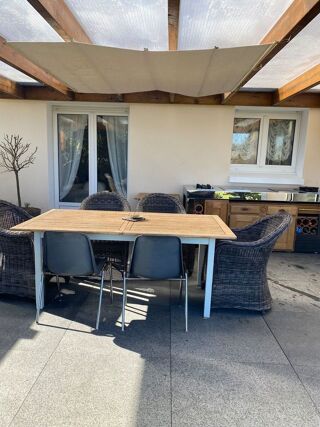  Maison � vendre 12 pi�ces 250 m�