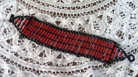 Trs beau bracelet en vritable corail rouge (trs rare) 100 La Trinit (06)