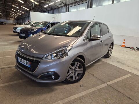 Annonce voiture Peugeot 208 8200 €