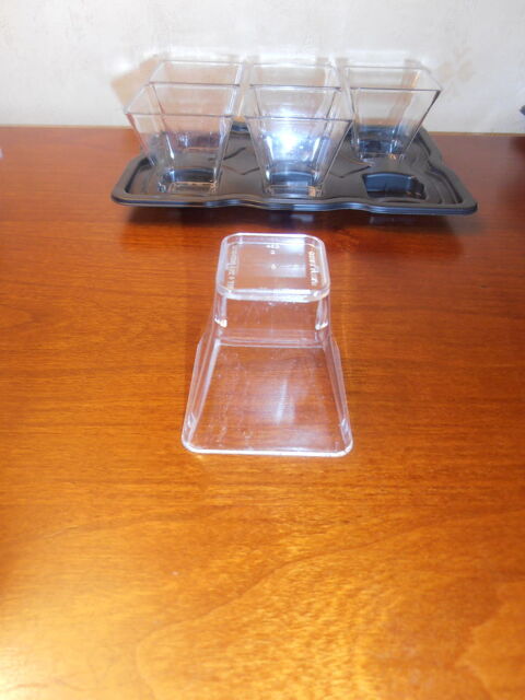 6 Verrines + plateau (33) 2 Tours (37)