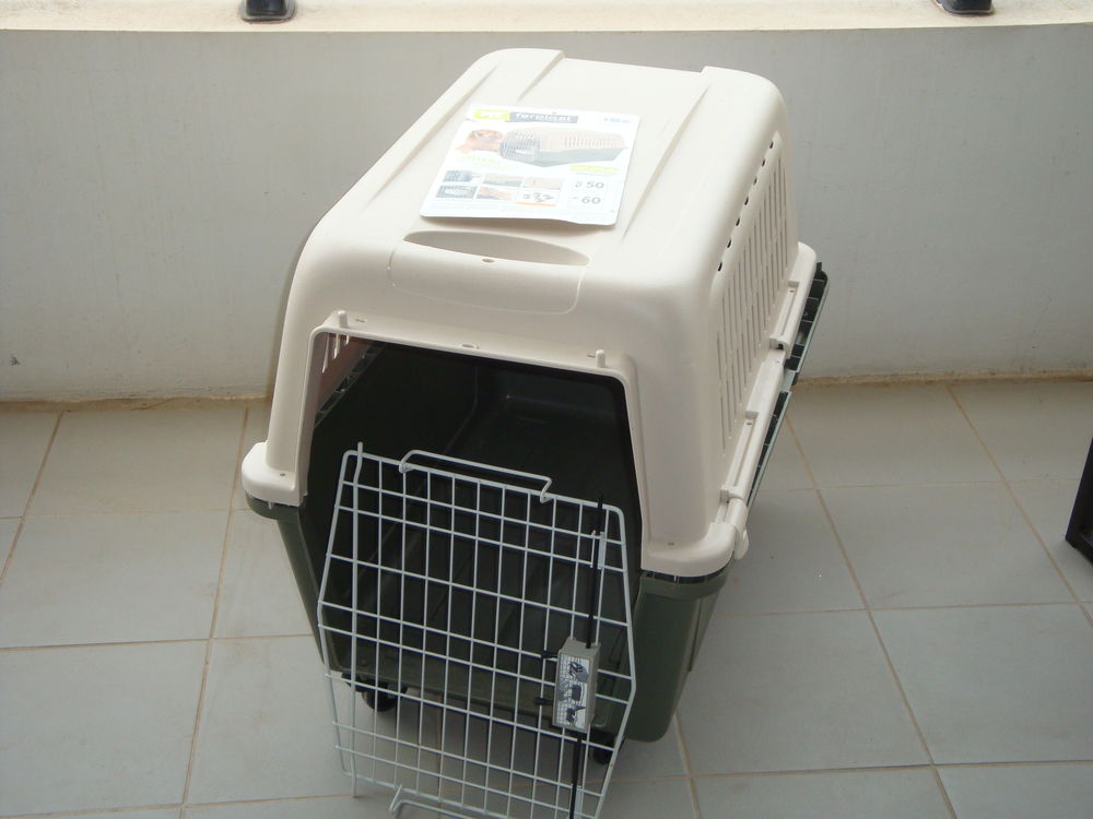   Caisse de transport pour animaux (chien)  