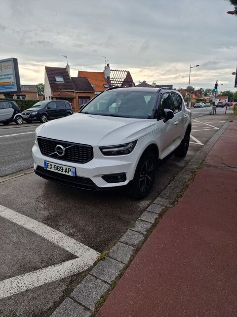 Volvo XC40 D4 AWD AdBlue 190 ch Geartronic 8 Business 2018 occasion Calais 62100
