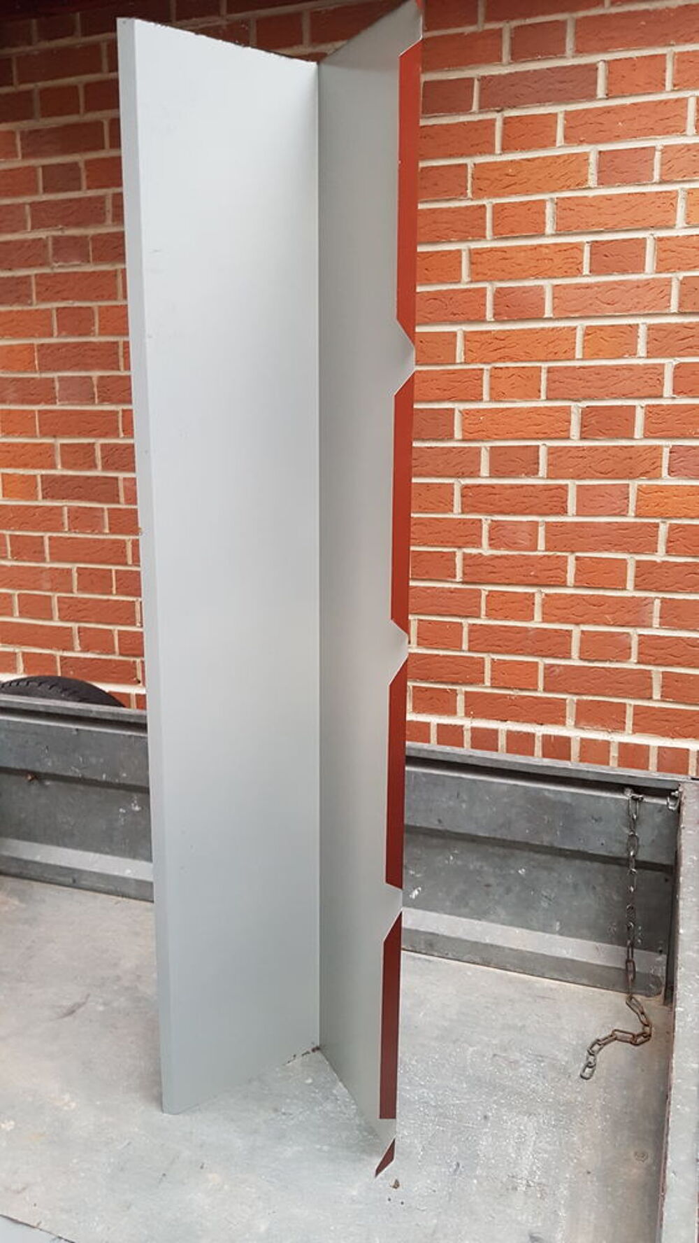 Bandeau de faitage &agrave; rejet NEUF - 1.42m Bricolage