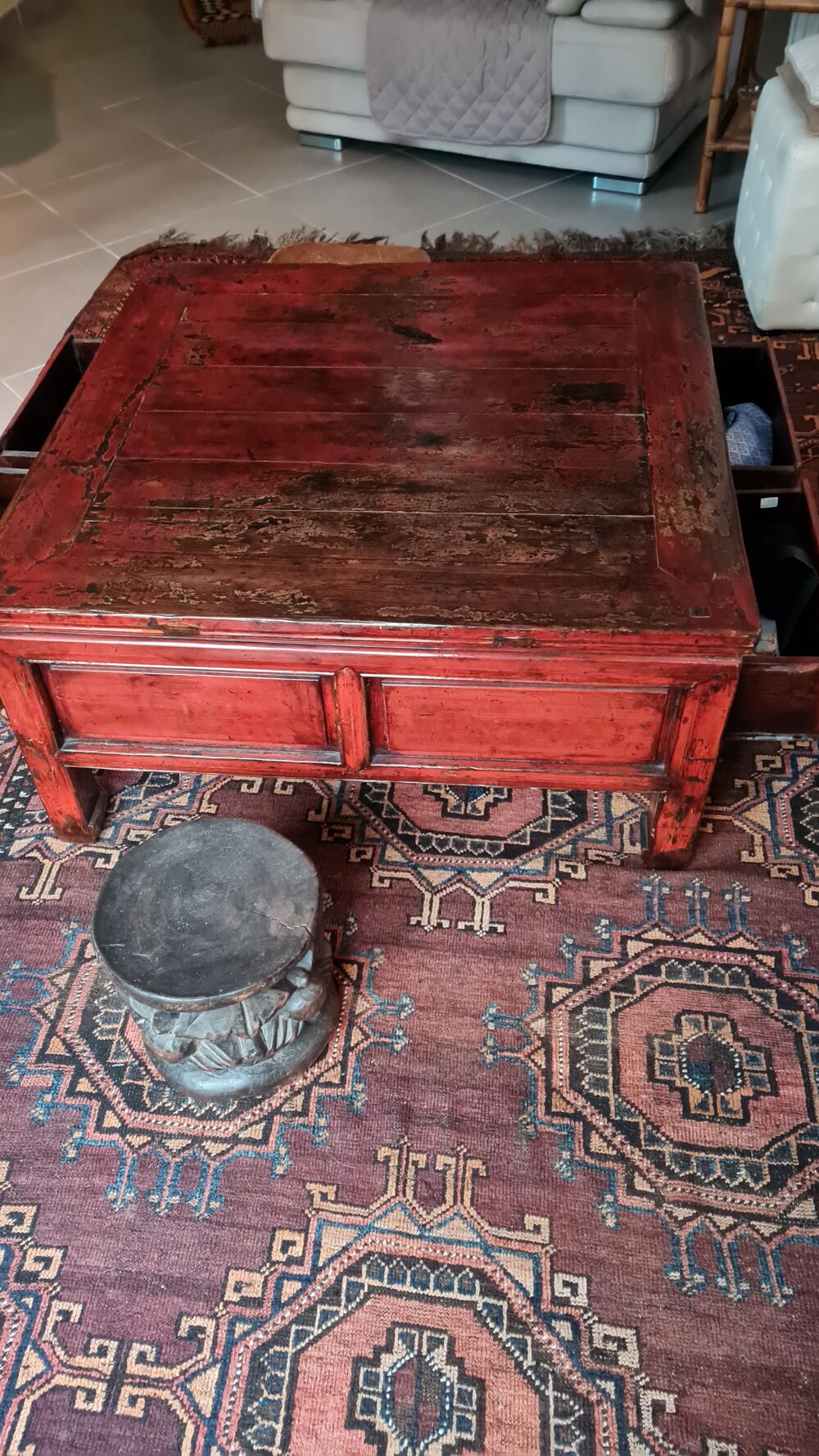 Table basse en orme Mongolie d&eacute;but XIX&egrave;me si&egrave;cle
Meubles