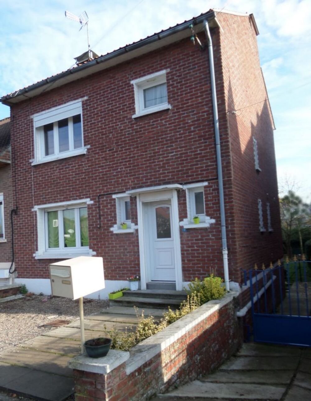 Location Maison Maison de ville secteur calme Auberchicourt