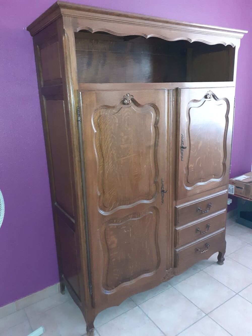 Armoire ch&ecirc;ne massif Meubles