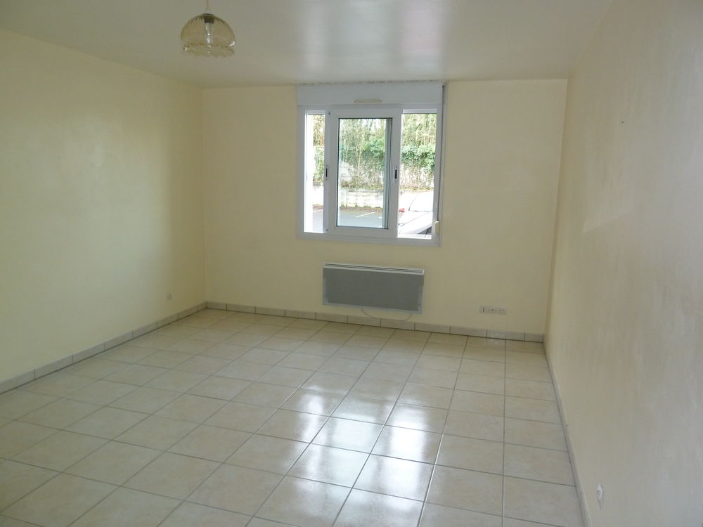 Location Appartement studio Reims proche du CHU. Reims