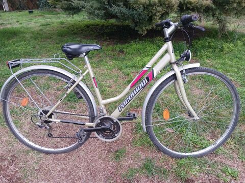 vélo FEMME 120 Le Thor (84)