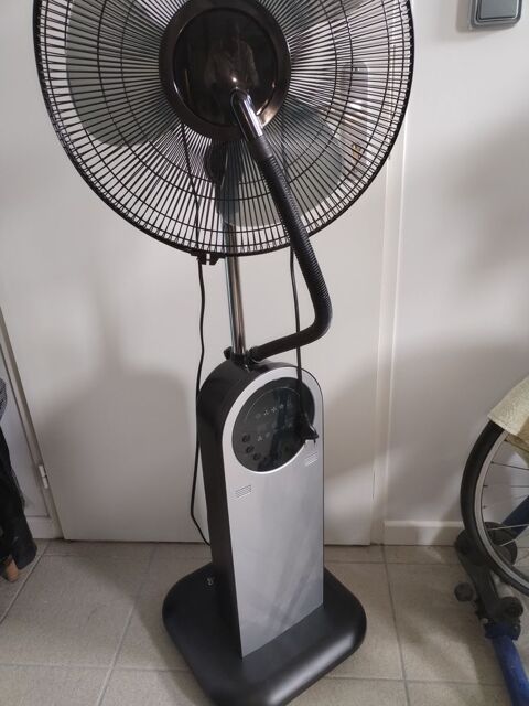 Ventilateur Brumisateur 70 Amou (40)