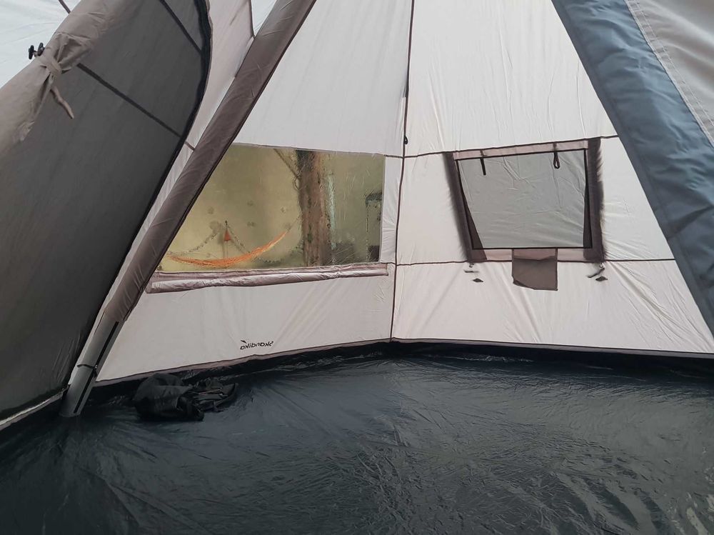 Tente gonflable tipi &agrave; structure gonflable Skandika Tipi Hetta 460 Sports