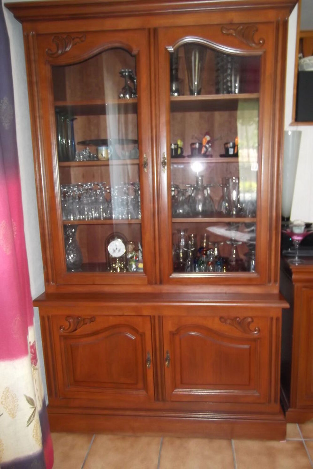 vitrine bois massif Meubles